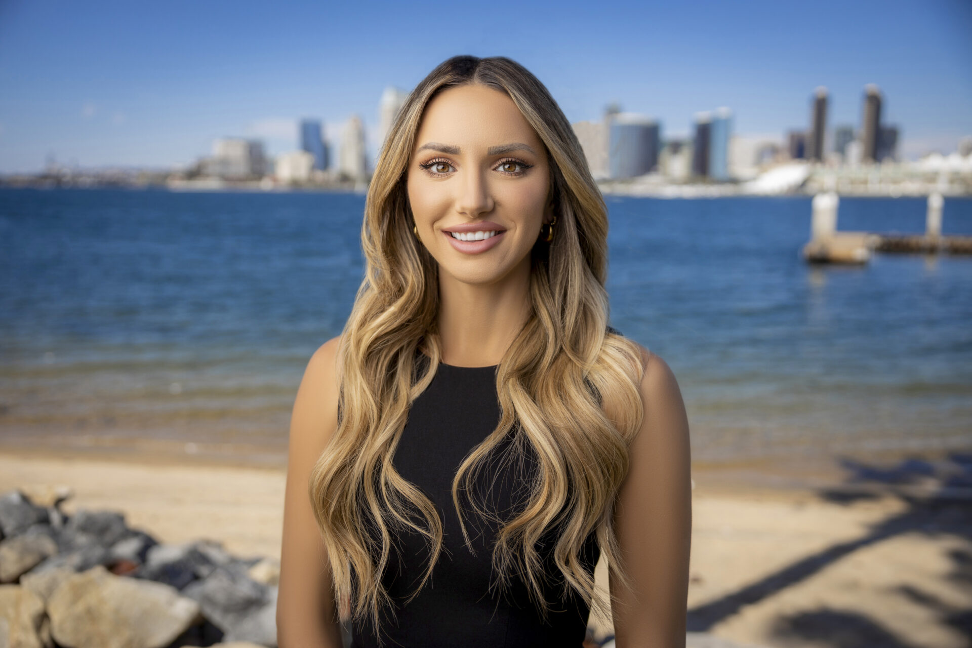 Read more about the article Best Headshot Photographer in San Diego: Tips & What to Expect